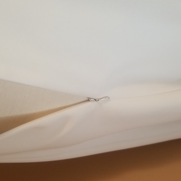 Victor Costa White Formal Gown  with Floral Sweetheart Appliqué Neckline Bodes - Picture 8 of 8